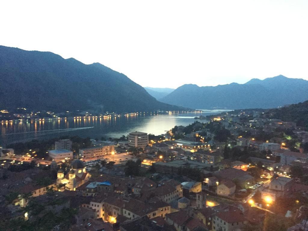 Studio Jeff 1 Apartment Kotor Luaran gambar