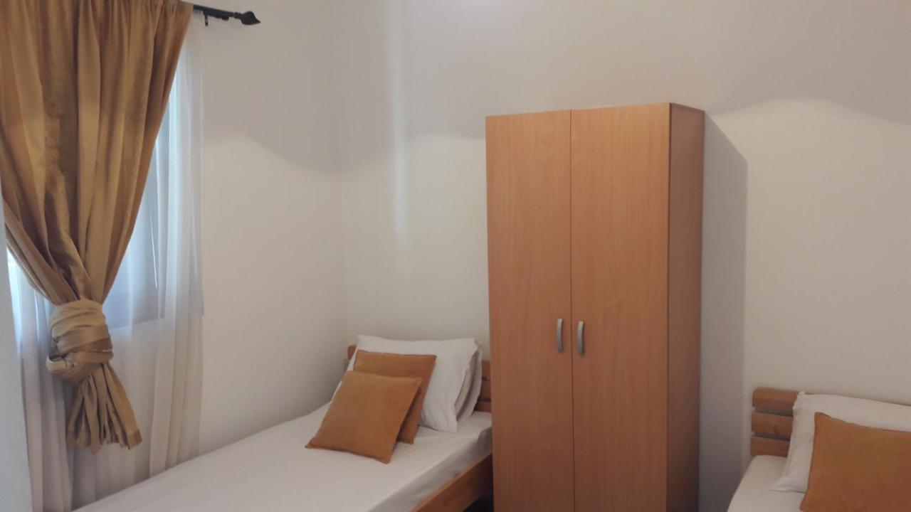 Studio Jeff 1 Apartment Kotor Luaran gambar